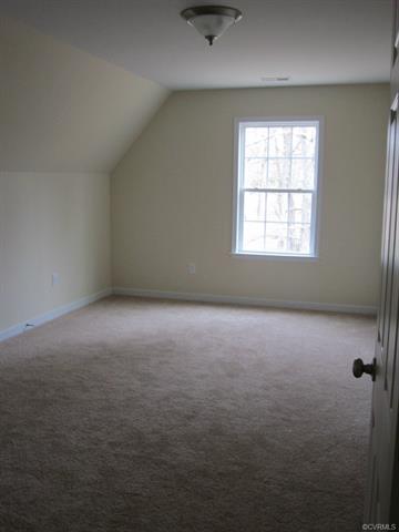 107 Giddy-up Ln, Ashland, VA 23005 photo 9