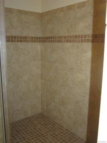 107 Giddy-up Ln, Ashland, VA 23005 photo 6