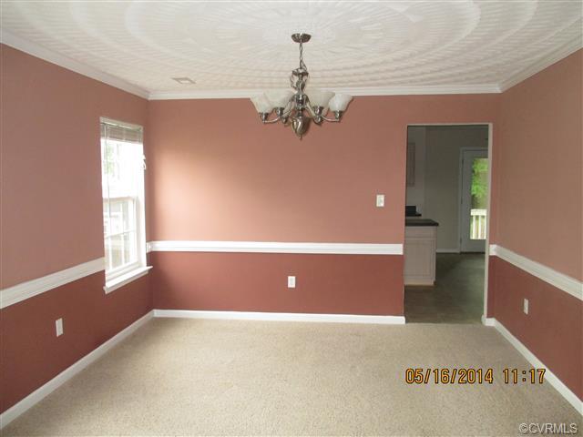 117 Laurens Ln, Colonial Heights, VA 23834 photo 3