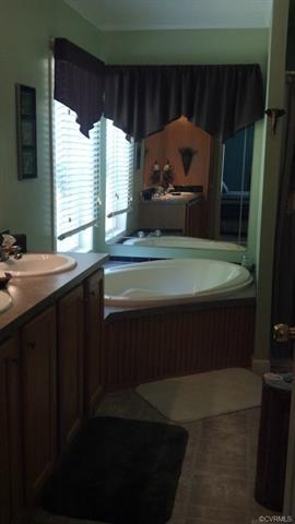 4520 Plank Rd, Kenbridge, VA 23944 photo 11