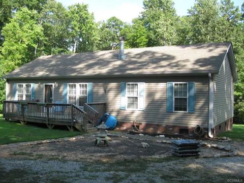4520 Plank Rd, Kenbridge, VA 23944 photo 2