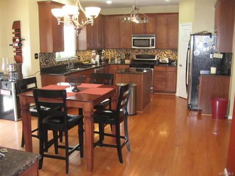 2512 Cascade Meadows Dr, Midlothian, VA 23112 photo 3
