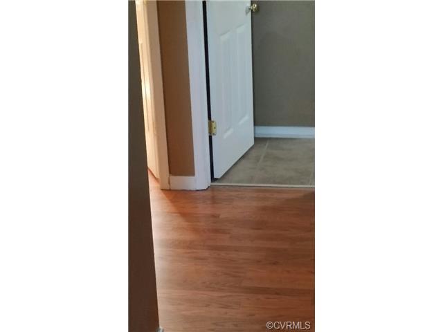 13 Emerson St, Richmond, VA 23223 photo 2