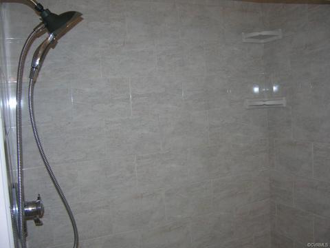 8911 Gibson Dr, Sutherland, VA 23885 photo 7