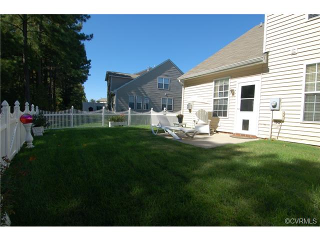1745 Rose Mill Cir #1745, Midlothian, VA 23112 photo 2
