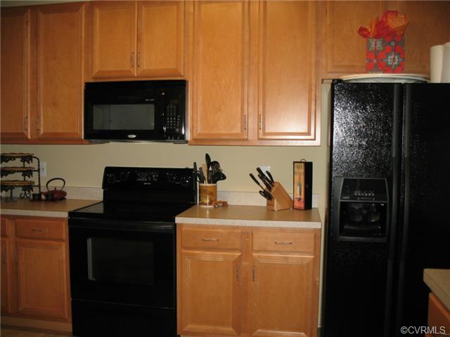 1735 Rose Mill Cir #1735, Midlothian, VA 23112 photo 4