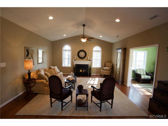 3013 Maple Grove Ln, Powhatan, VA 23139 photo 2