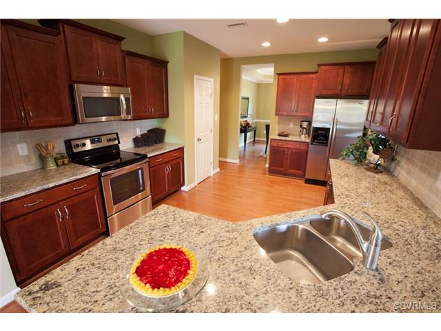 3013 Maple Grove Ln, Powhatan, VA 23139 photo 3