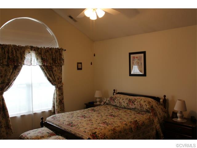 1330 Tannery Cir #1330, Midlothian, VA 23113 photo 8