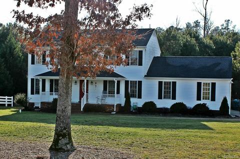 7426 Eagle Point Dr, Quinton, VA 23141 photo 1