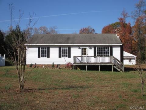 8052 Ark Rd, Gloucester, VA 23061 photo 1
