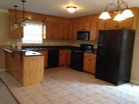 2971 Cox Rd, Wilsons, VA 23894 photo 4