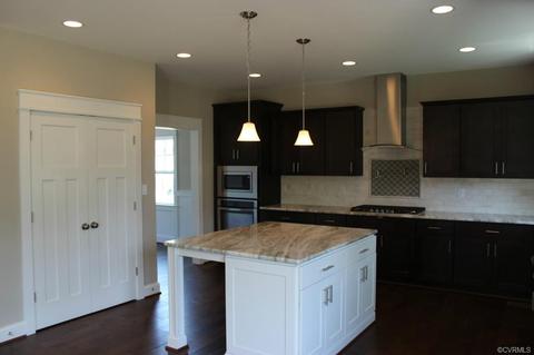 3213 Barkham Dr, Midlothian, VA 23112 photo 4