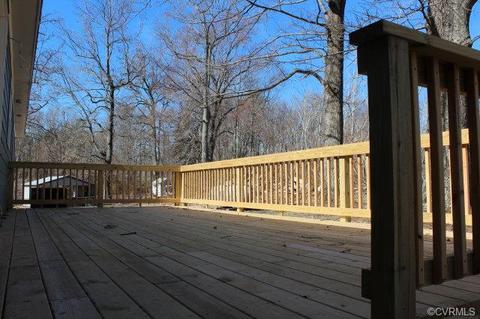 5918 Tara Dr, Sutherland, VA 23885 photo 6