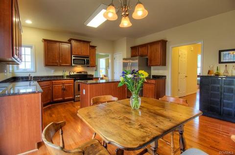 225 Wallingham Dr, Midlothian, VA 23114 photo 10