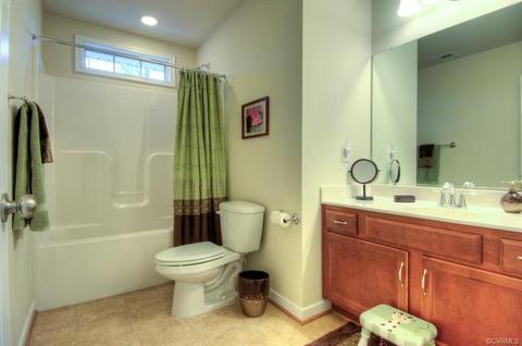 225 Wallingham Dr, Midlothian, VA 23114 photo 18