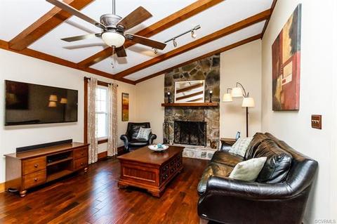 9148 Brampton Dr, Mechanicsville, VA 23116 photo 6