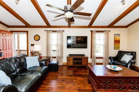 9148 Brampton Dr, Mechanicsville, VA 23116 photo 3