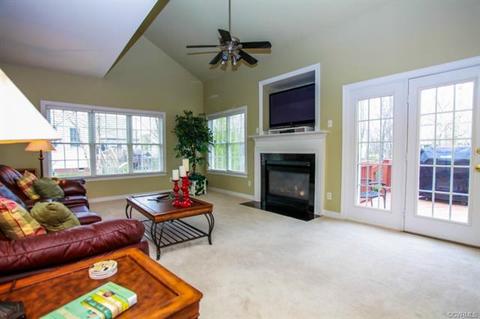 913 Roll Dr, Midlothian, VA 23114 photo 6