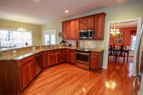 913 Roll Dr, Midlothian, VA 23114 photo 10