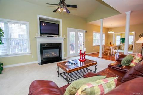 913 Roll Dr, Midlothian, VA 23114 photo 7