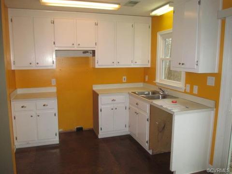 3884 Stream Dr, Gloucester, VA 23061 photo 6