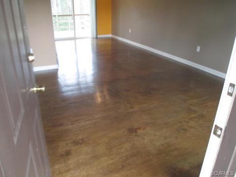3884 Stream Dr, Gloucester, VA 23061 photo 3