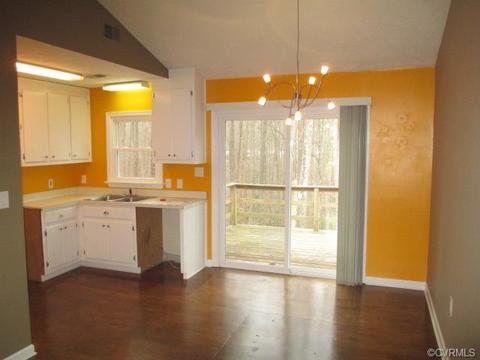 3884 Stream Dr, Gloucester, VA 23061 photo 7