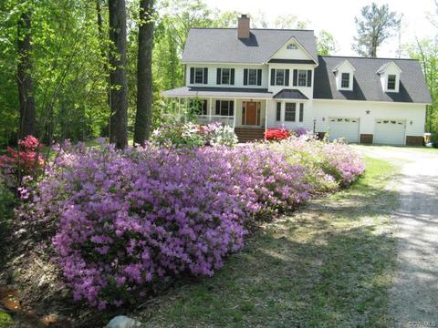 5816 Troy Ln, Sutherland, VA 23885 photo 3