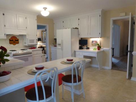 2111 Conte Dr, Midlothian, VA 23113 photo 8