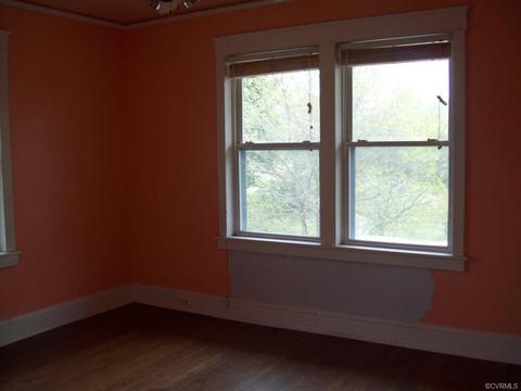 705 Powell St, Crewe, VA 23930 photo 20