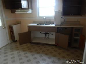 25622 Grant Ave, Petersburg, VA 23803 photo 4