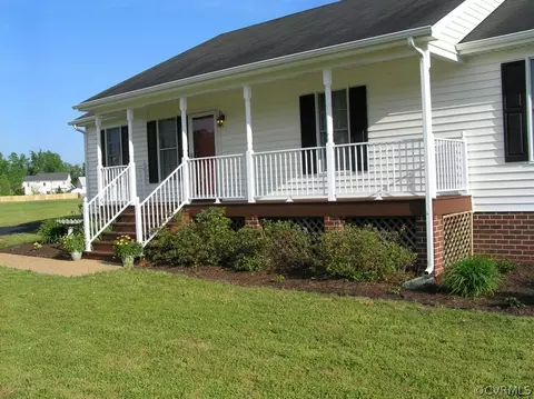 125 Pollard Pl, Aylett, VA 23009 photo 2