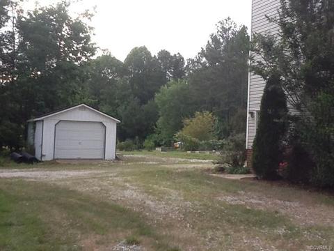 3600 Brandons Bluff Ct, Sandy Hook, VA 23153 photo 12