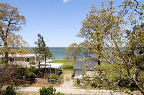 55 Riverside Dr, Deltaville, VA 23043 photo 14