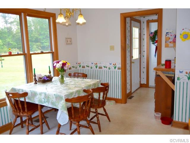 14357 Warwick Hill Rd, Petersburg, VA 23805 photo 7
