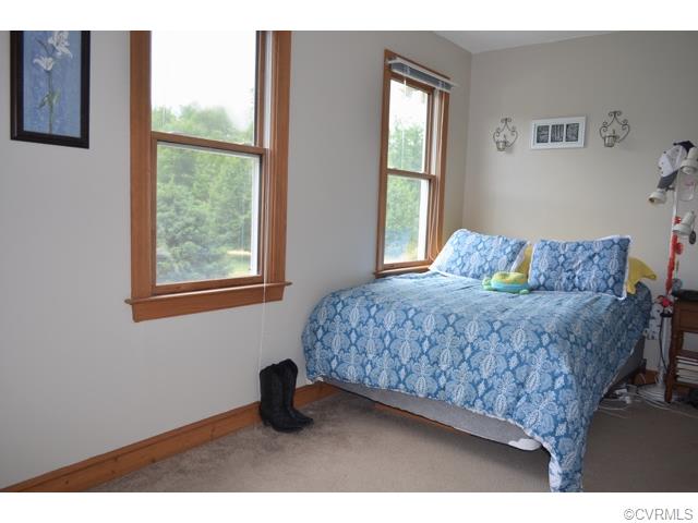 14357 Warwick Hill Rd, Petersburg, VA 23805 photo 13