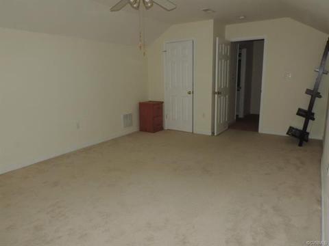 637 Krim Point Loop, Midlothian, VA 23114 photo 18