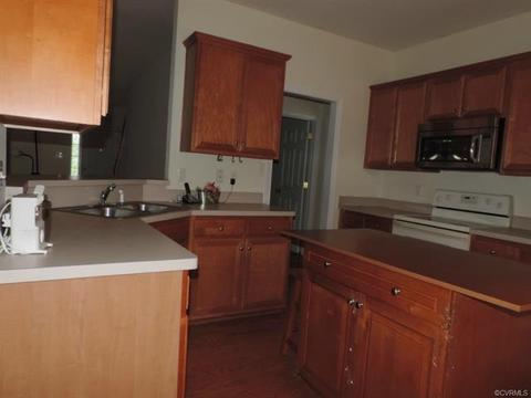 637 Krim Point Loop, Midlothian, VA 23114 photo 5
