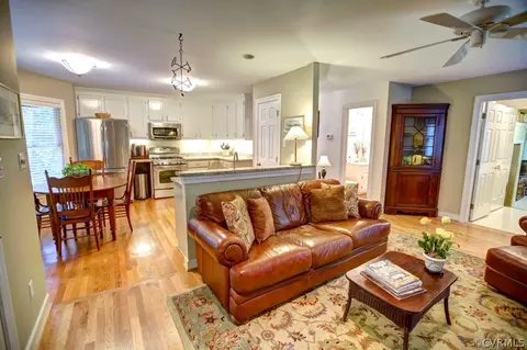 2410 Robert E Lee Rd, Powhatan, VA 23139 photo 13