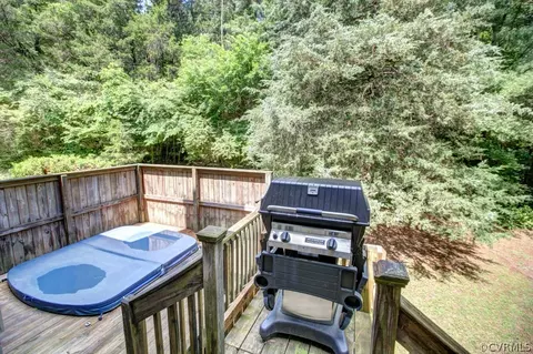 2410 Robert E Lee Rd, Powhatan, VA 23139 photo 22