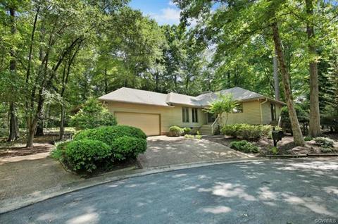 3702 Commodore Point Ct, Midlothian, VA 23112 photo 1