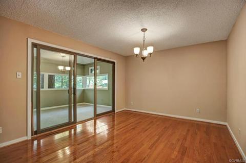 3702 Commodore Point Ct, Midlothian, VA 23112 photo 2