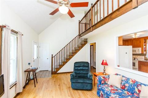 11300 Eagle Point Rd, Chester, VA 23831 photo 2