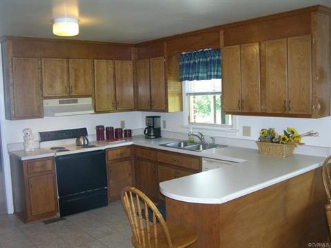 5120 Hart Rd, Sutherland, VA 23885 photo 11