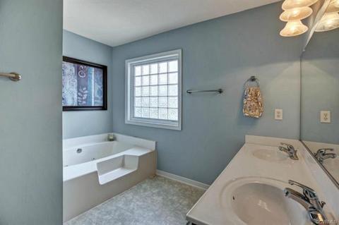 6048 Walking Path Ln, Midlothian, VA 23112 photo 14