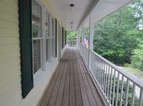 1314 Featherfin Rd, Prospect, VA 23960 photo 3
