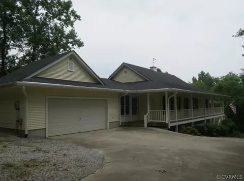 1314 Featherfin Rd, Prospect, VA 23960 photo 2