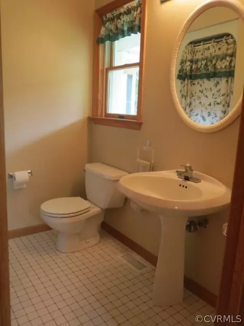 1314 Featherfin Rd, Prospect, VA 23960 photo 16