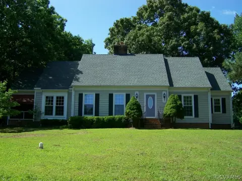 19517 Cox Rd, Sutherland, VA 23885 photo 1